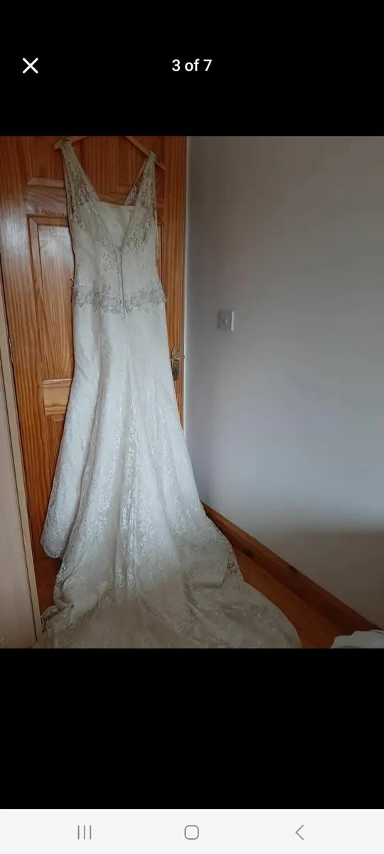 Wedding dress - Image 3