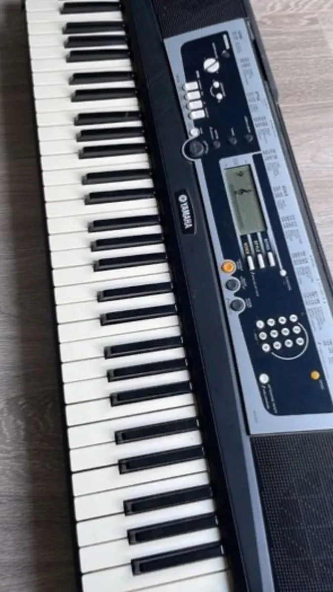 Yamaha Piano Keyboard (with plug) - Image 1