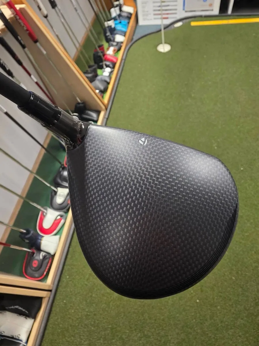 As New Taylormade Qi35 3 Wood - Image 3