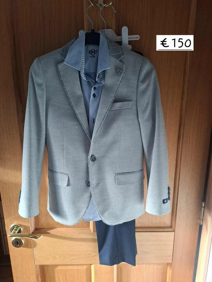 Communion suits - Image 1