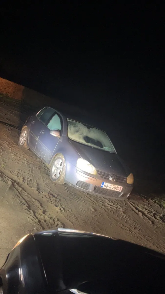 Volkswagen Golf mk5 for breaking (cheap to clear) - Image 1