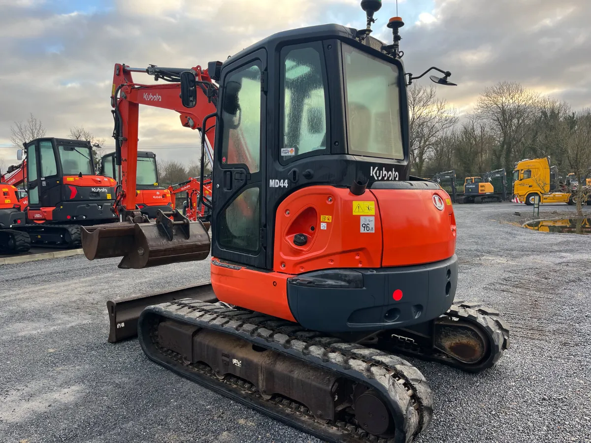 2019 Kubota U48-4 - Image 3