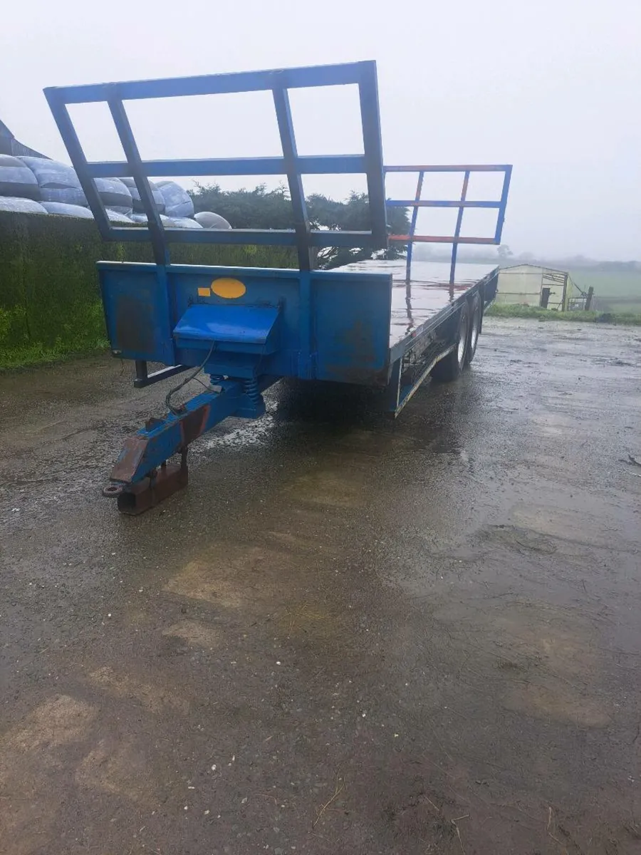 Bale trailer - Image 2