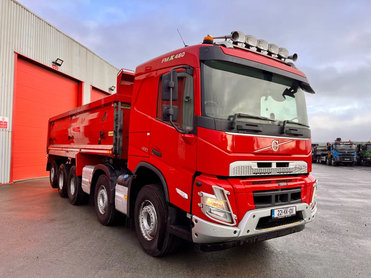 2022 Volvo FMX 460 5 Axle - Image 2