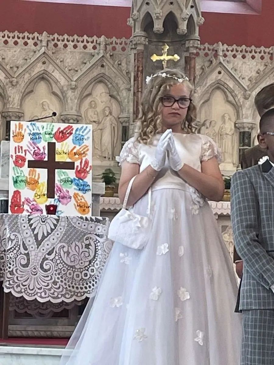 Communion dress - Image 2