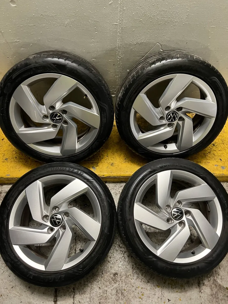 17” VW GOLF ALLOYS & ( premium tyres) - Image 3