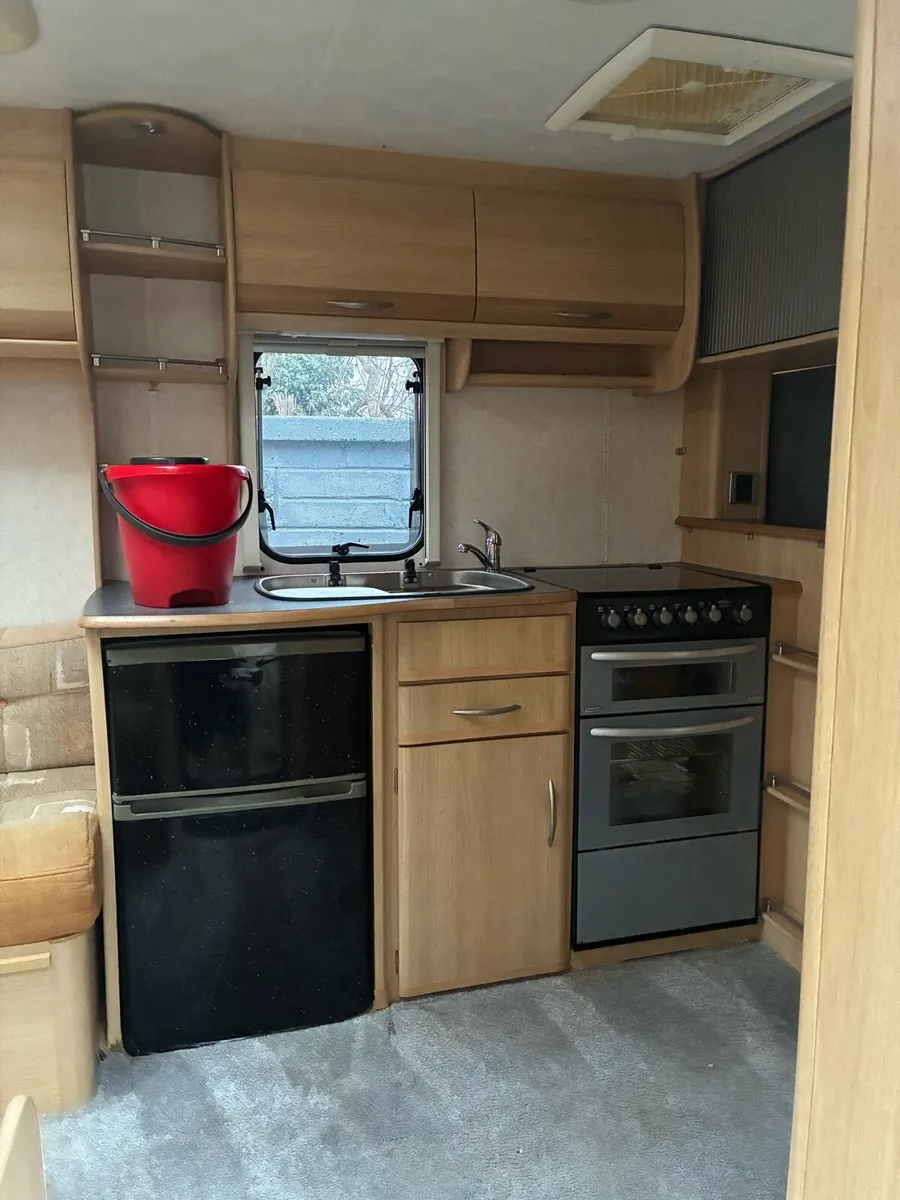 2008 coachman - Image 4