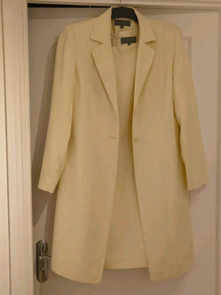 Primrose yellow two piece dress/ coat - Image 3