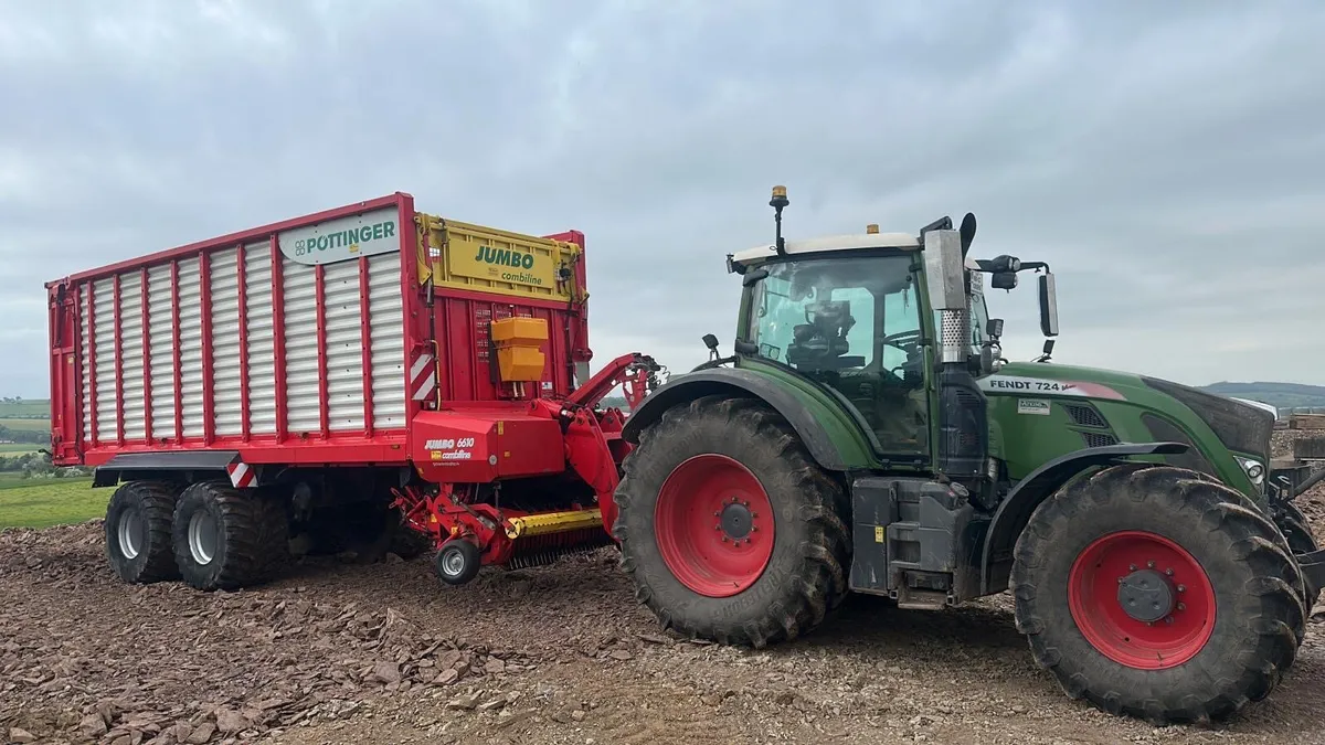 Pottinger silage wagon - Image 2