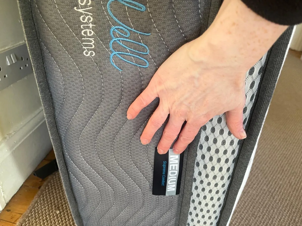 Double bed - Image 3