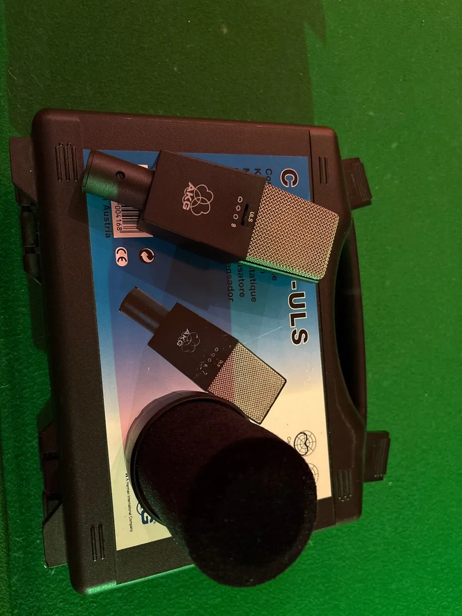 AKG C414 B-ULS microphone - Image 2