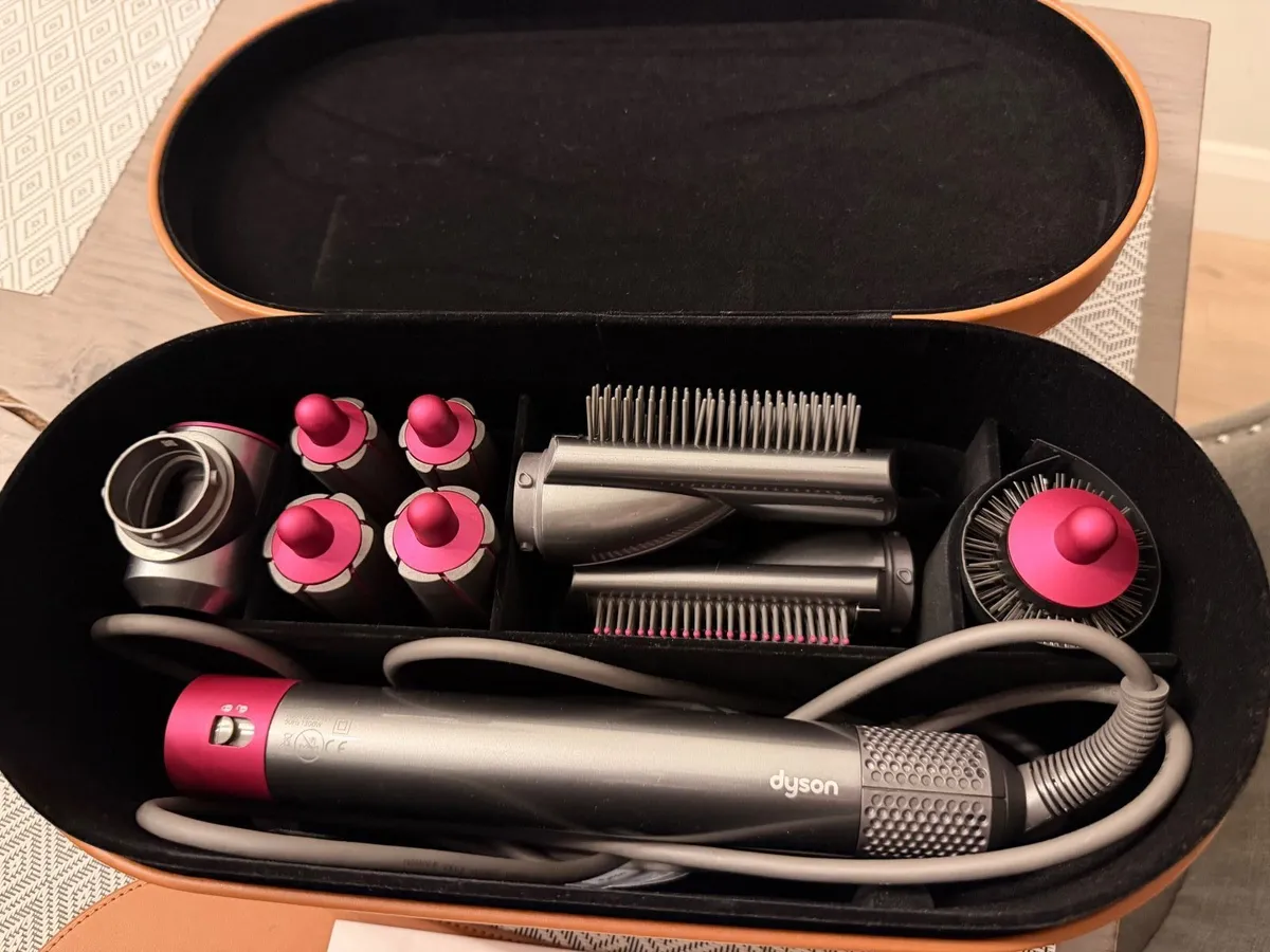 Dyson Air Wrap - used only once. pristine - Image 1