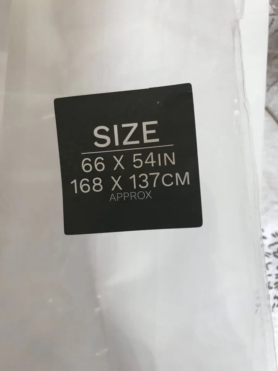 Blackout curtains - Image 1