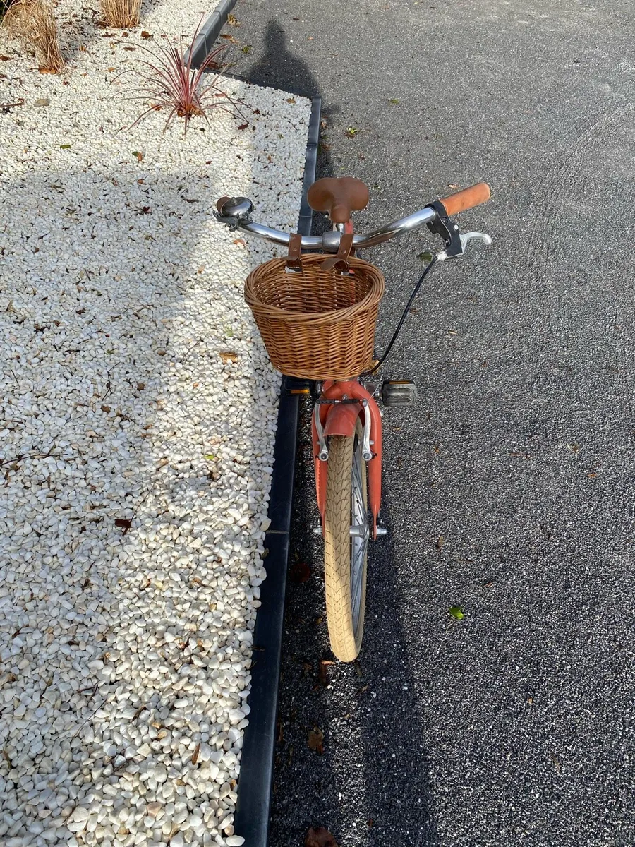 Girls Bicycle (for 6 - 8 year old) - Image 4