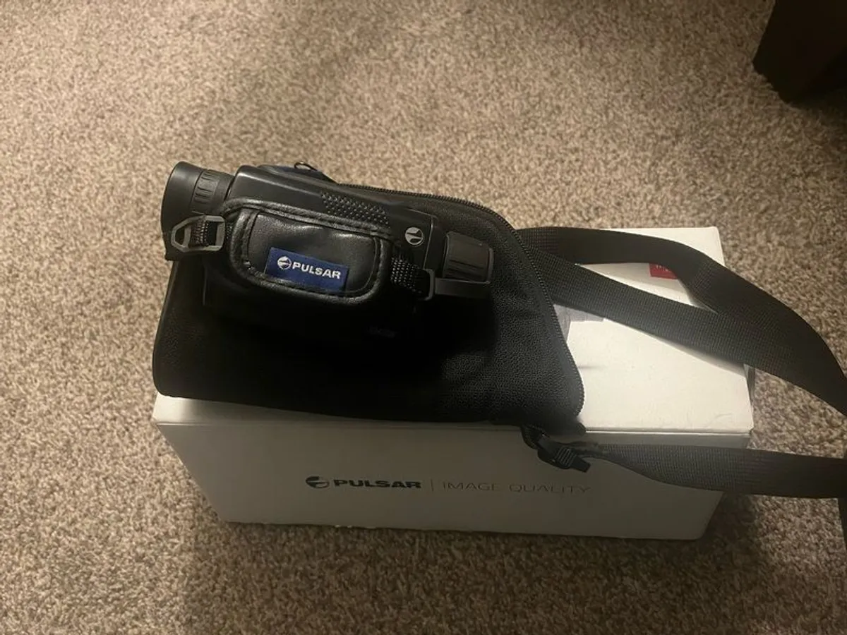 Pulsar Axion / Xm 30f - Image 1