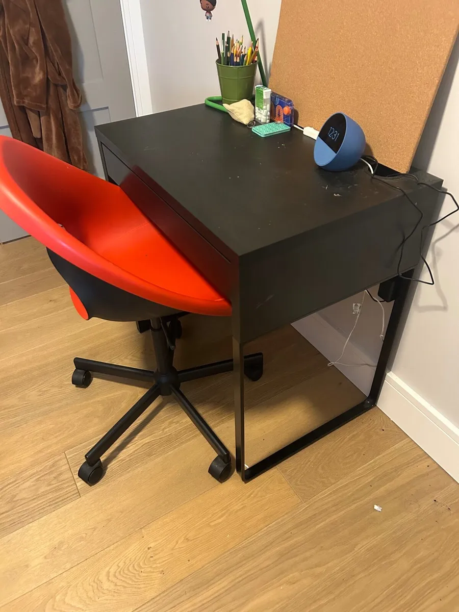 IKEA Micke Desk - Image 4