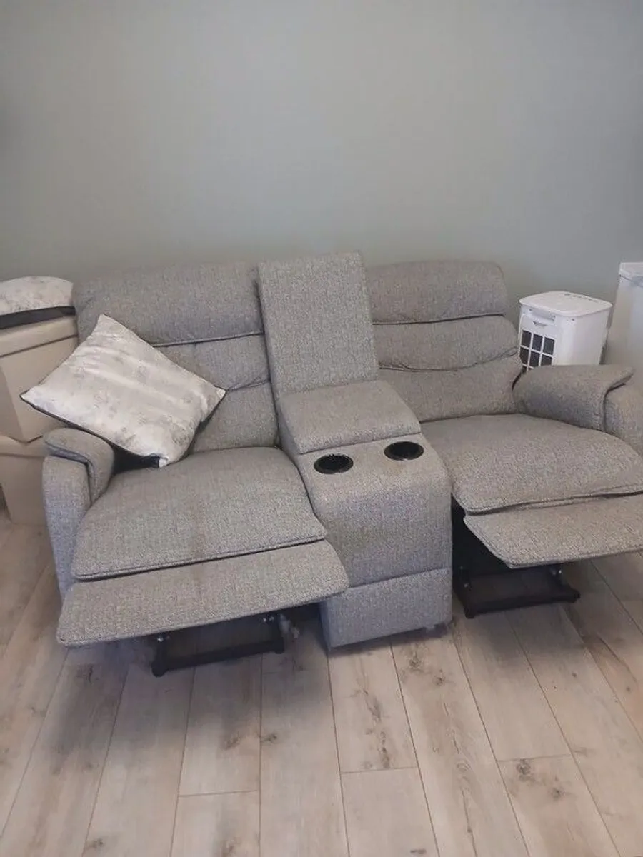 recliner sofa - Image 2
