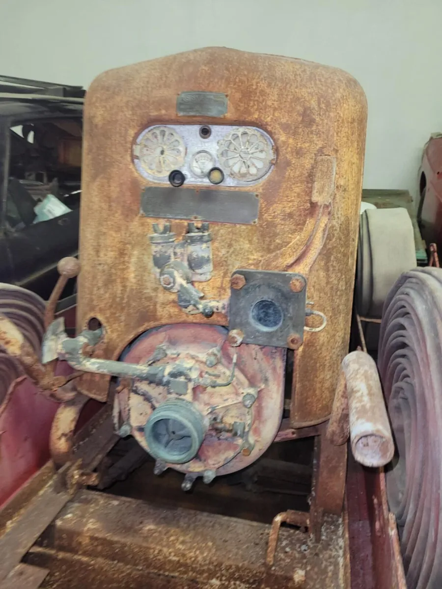 1938 Coventry Climax Fire Engine "Morris 8" - Image 4