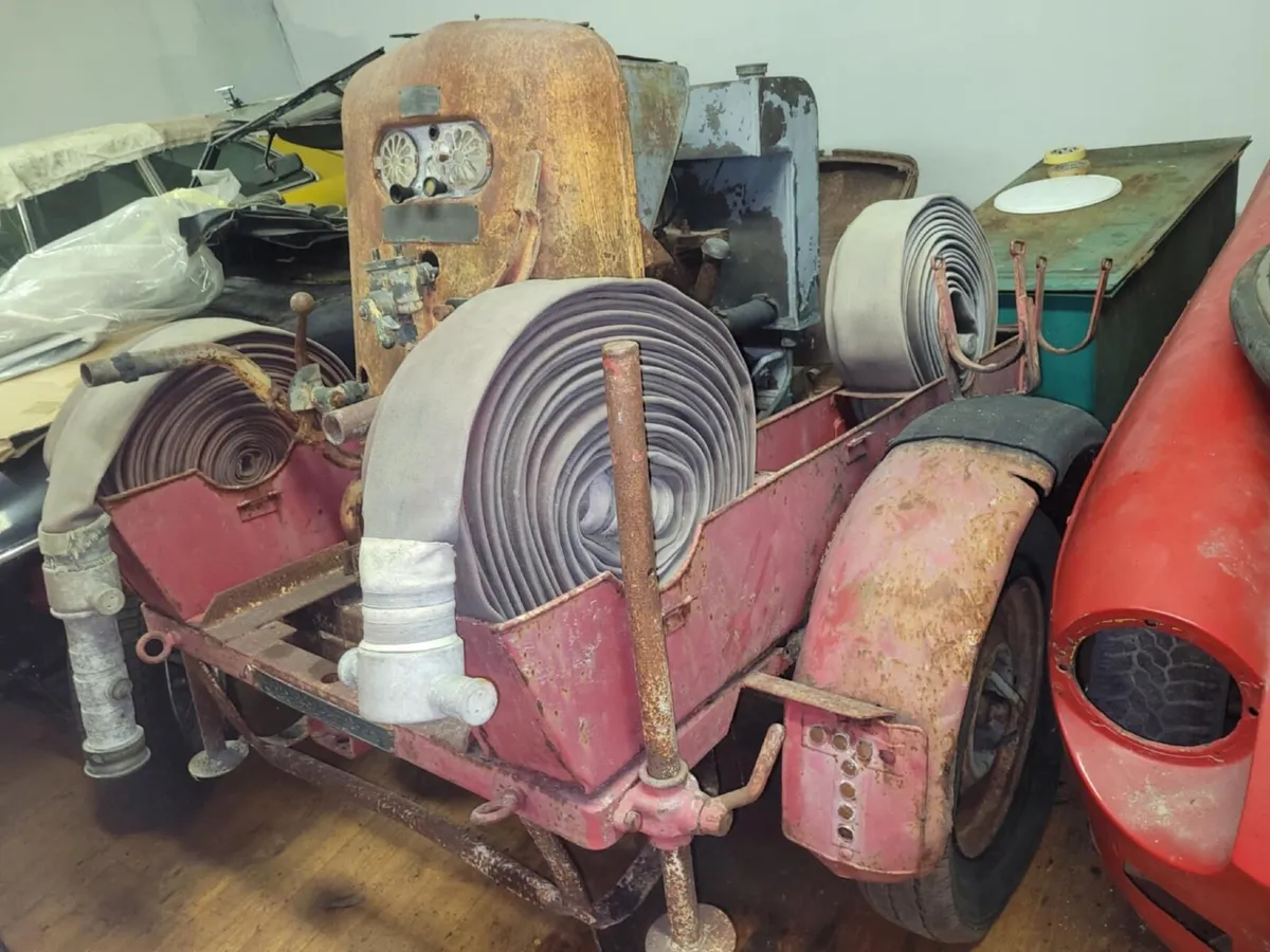 1938 Coventry Climax Fire Engine "Morris 8" - Image 1