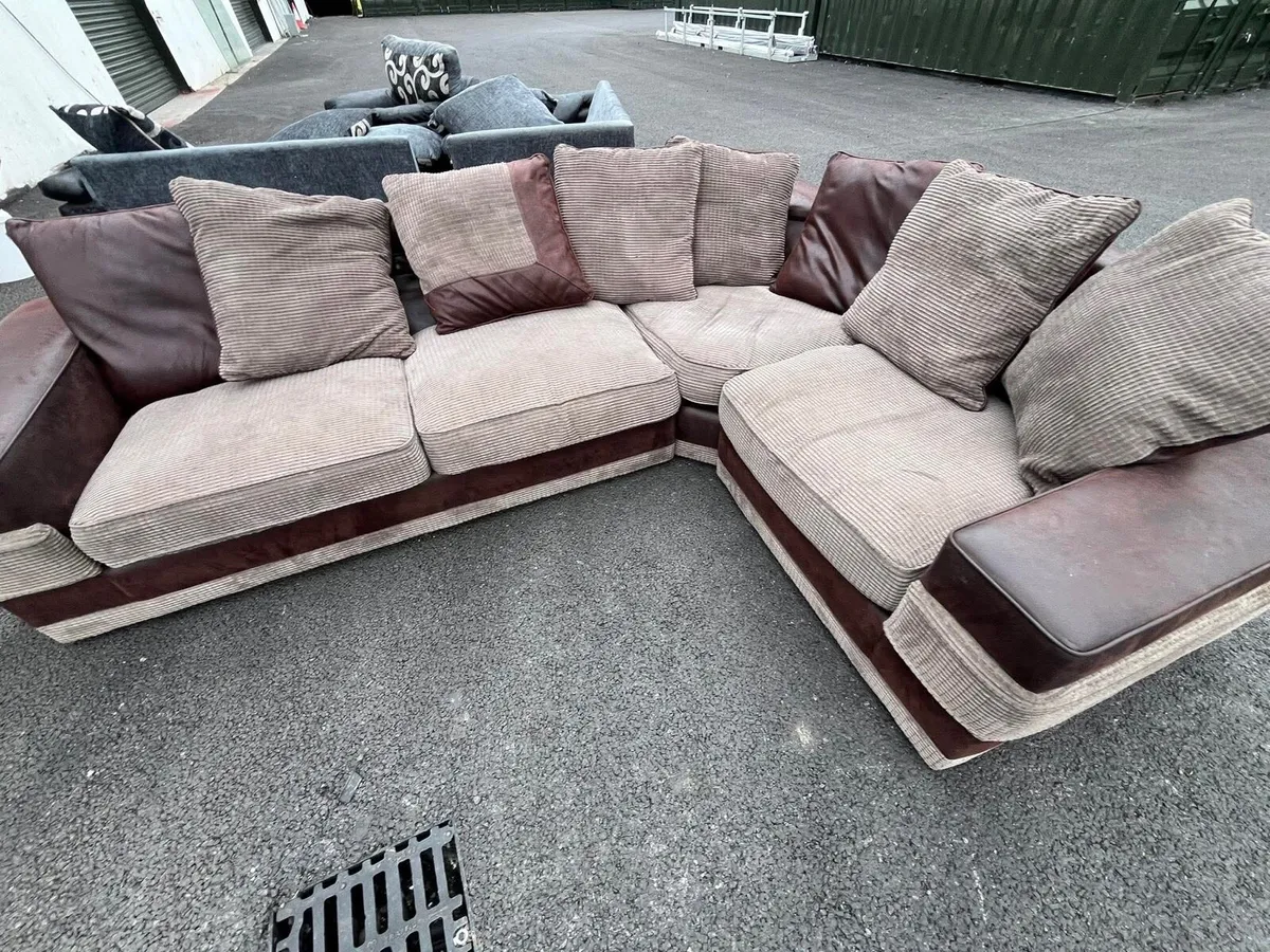 Corner Sofa - Image 1