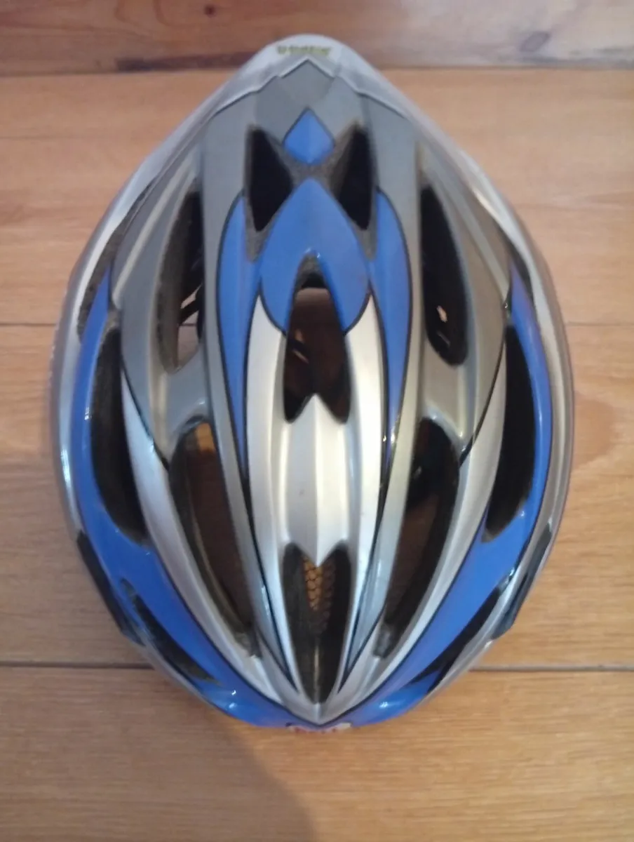 Universal Quality Bicycle BELL helmet - Image 3