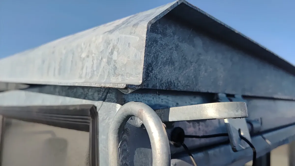 New cab fully galvanized - Image 4