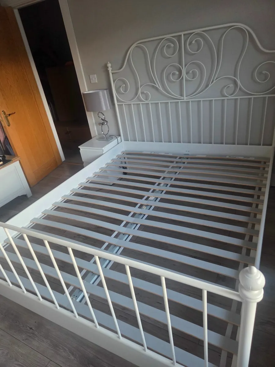 Kingsize Bed - Image 2