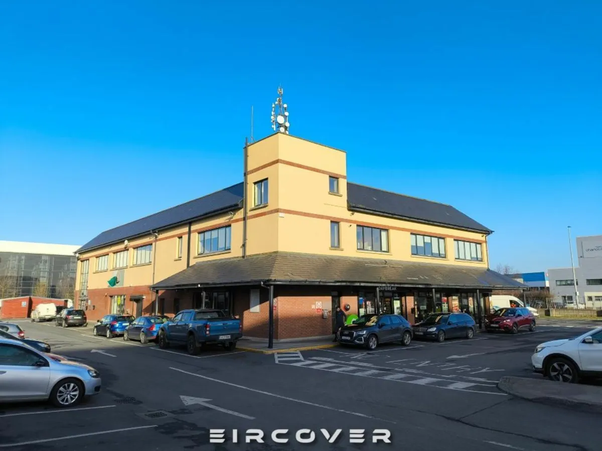 Standard Marquee 4m x 10m PE cover bolt system - Image 4