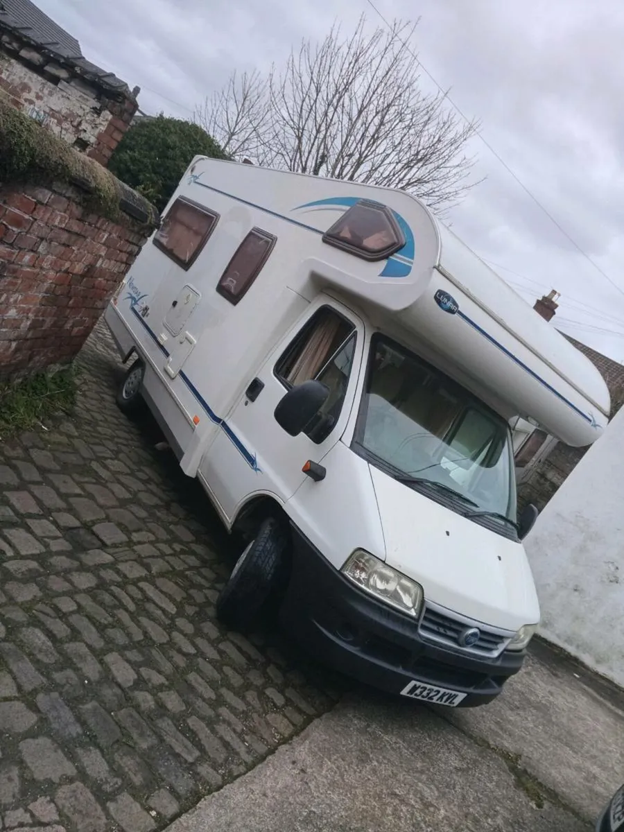 2000 lunar newstar 4 berth - Image 1