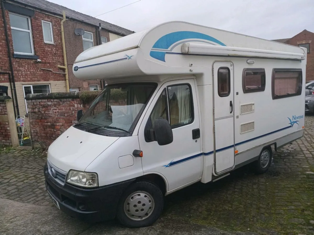2000 lunar newstar 4 berth - Image 2
