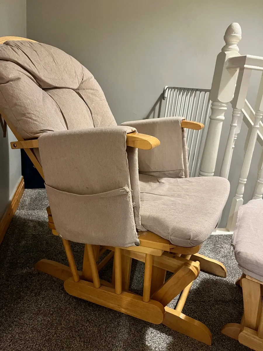 Rocking chair - Image 2