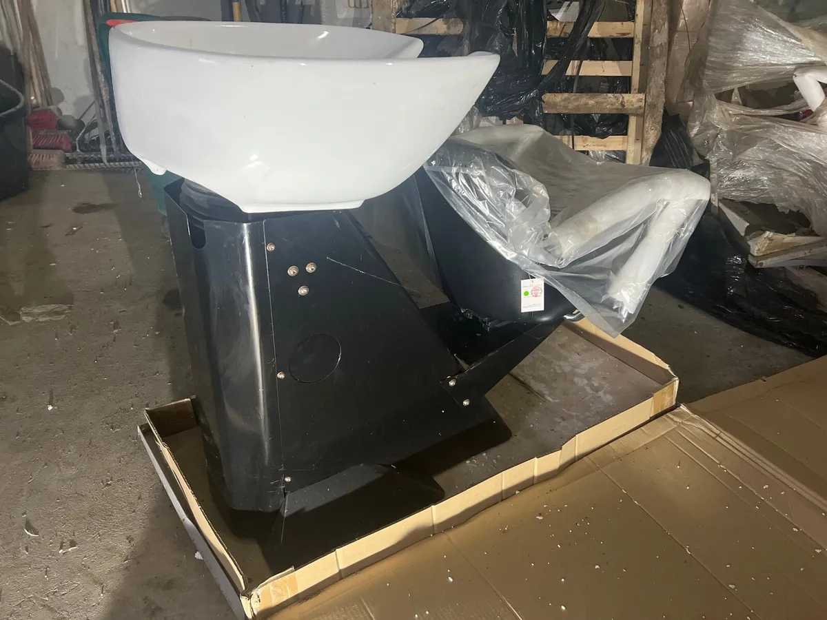 Hairdresser Basin Station - Image 2