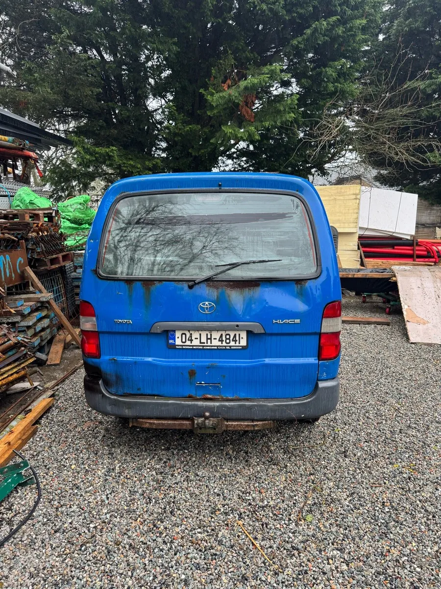 Toyota Hiace - Image 3