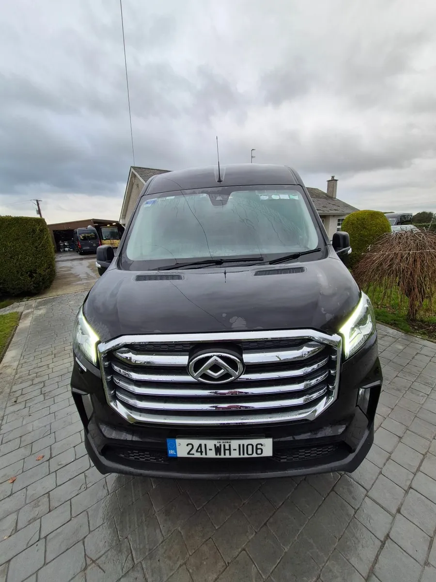 Maxus DELIVER 9 2024 - Image 2