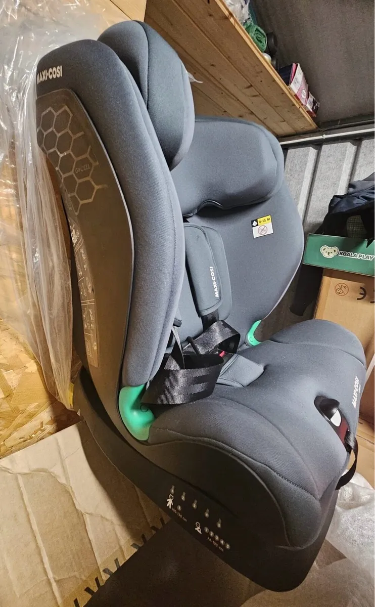 Car Seat (Maxi Cosi) - Image 3