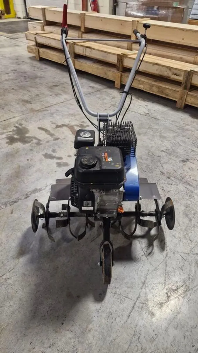 Staub ST 2960 R Petrol Garden Tiller as new condition - Image 4