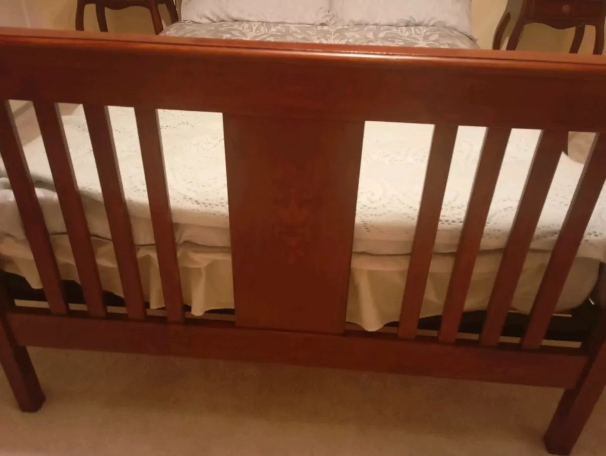 Edwardian Double Bed - Image 2