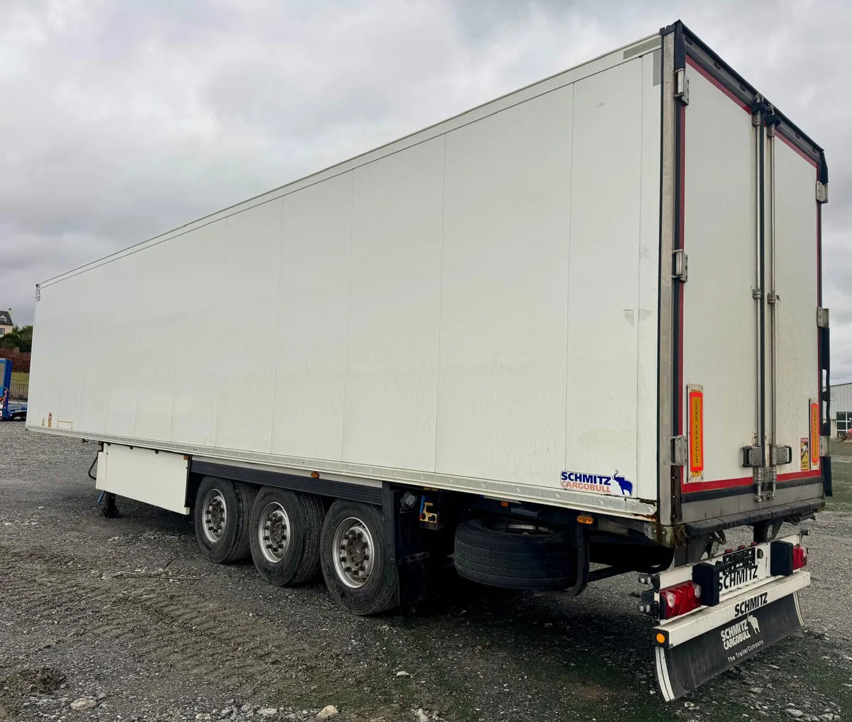 Schmitz fridge (with dividing door) - Image 1