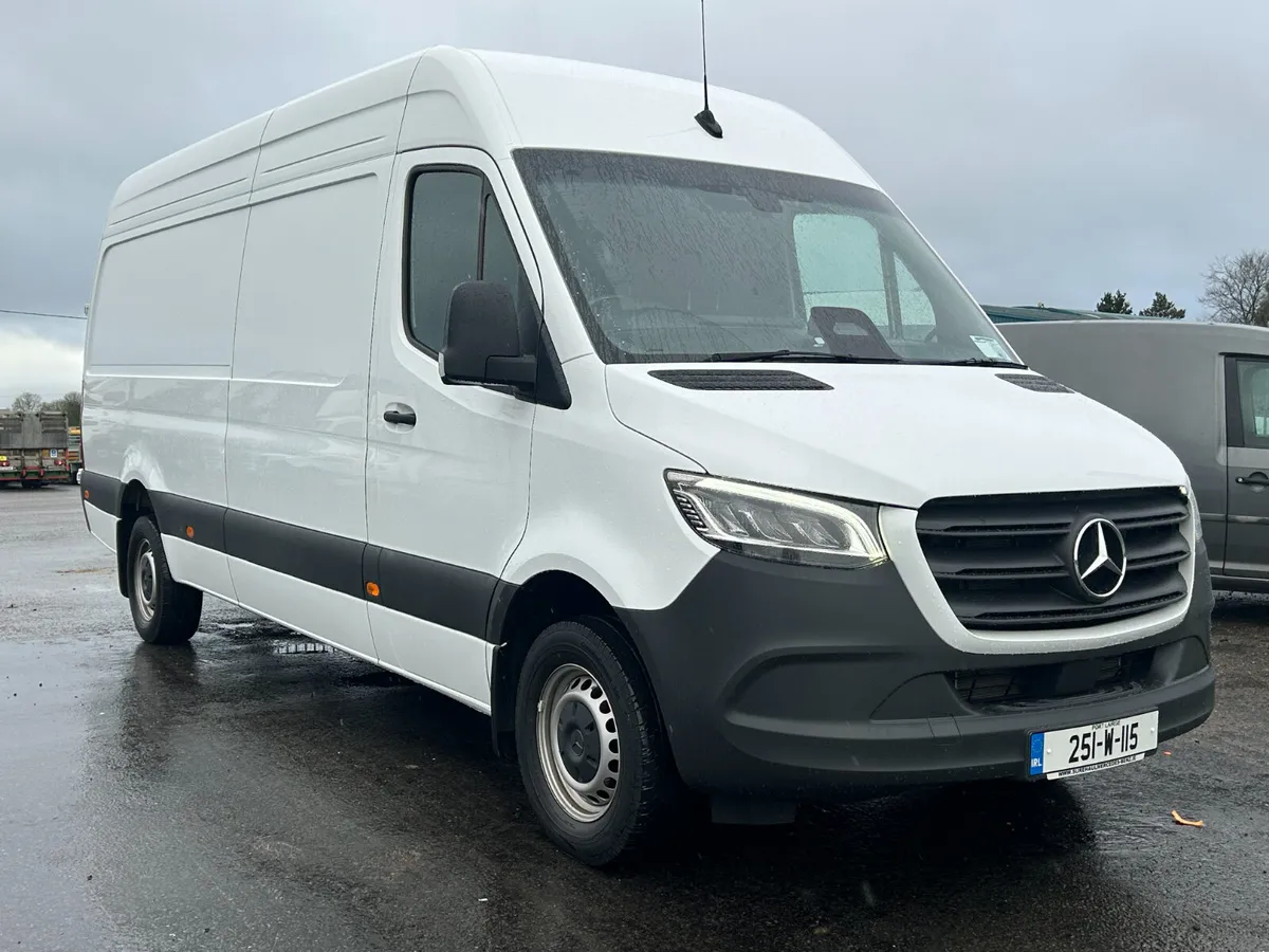 319 Select Automatic - Image 1