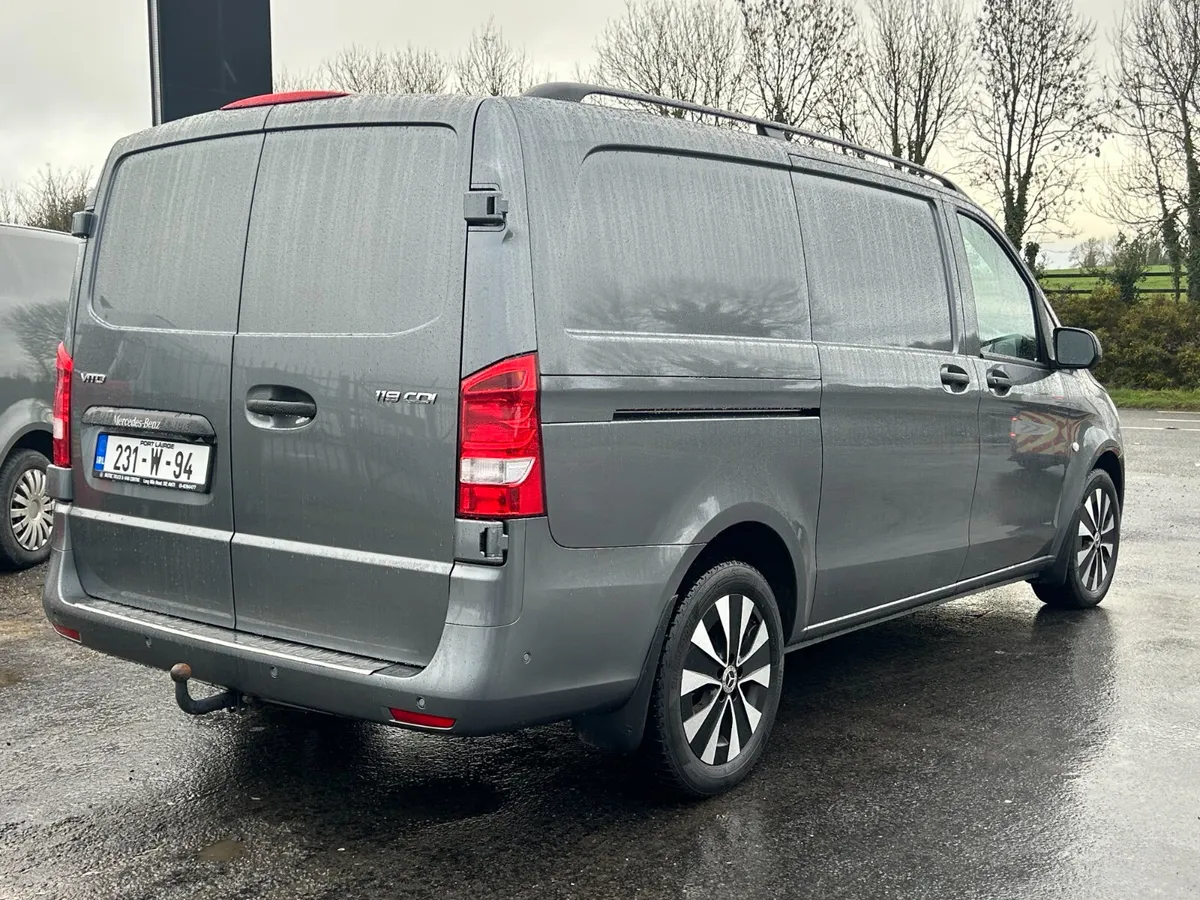 119L Automatic - Image 4