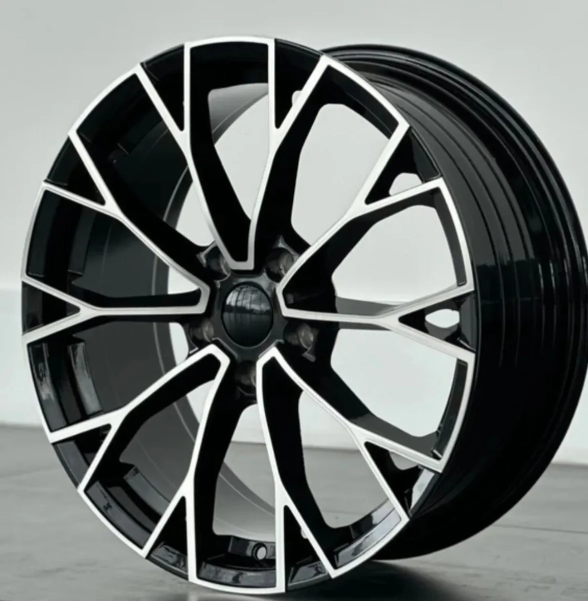 19” 5x112 Audi alloy and tyres