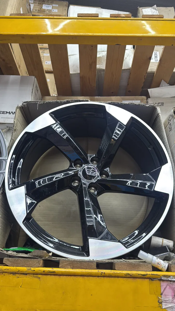 21” ttrz 5x112 gloss black - Image 2