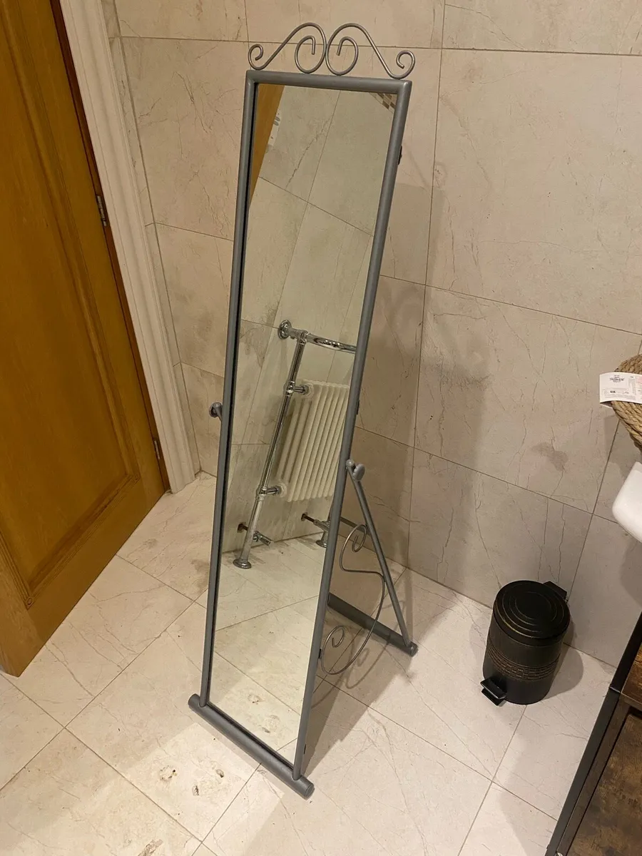Silver Colour Standing Mirror - Image 1
