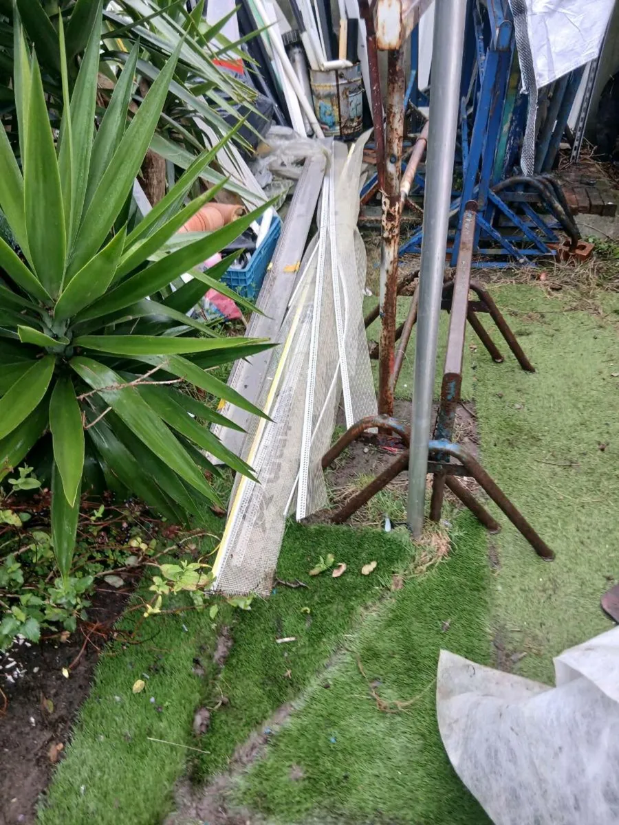 Plastering external beads - Image 1