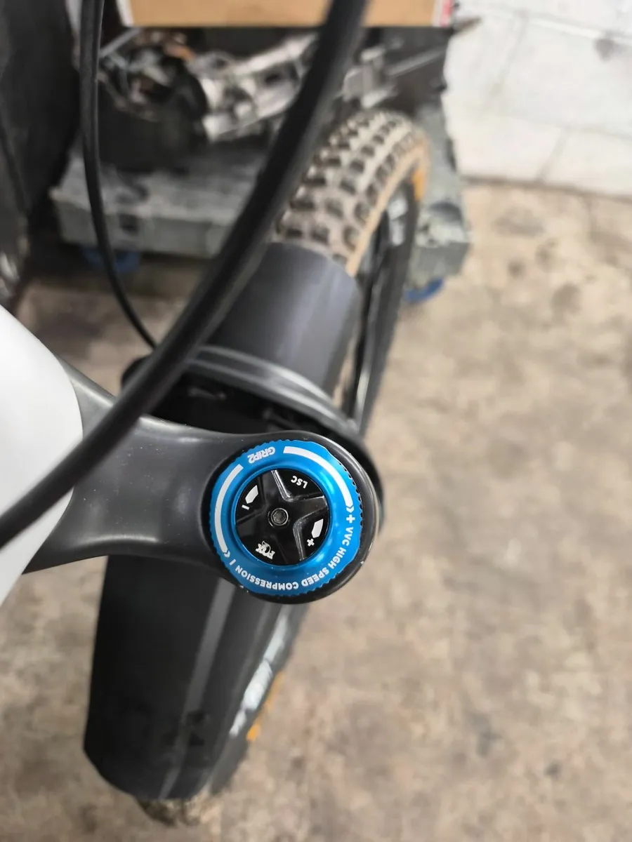 Mountain bike canyon spectral - Image 3