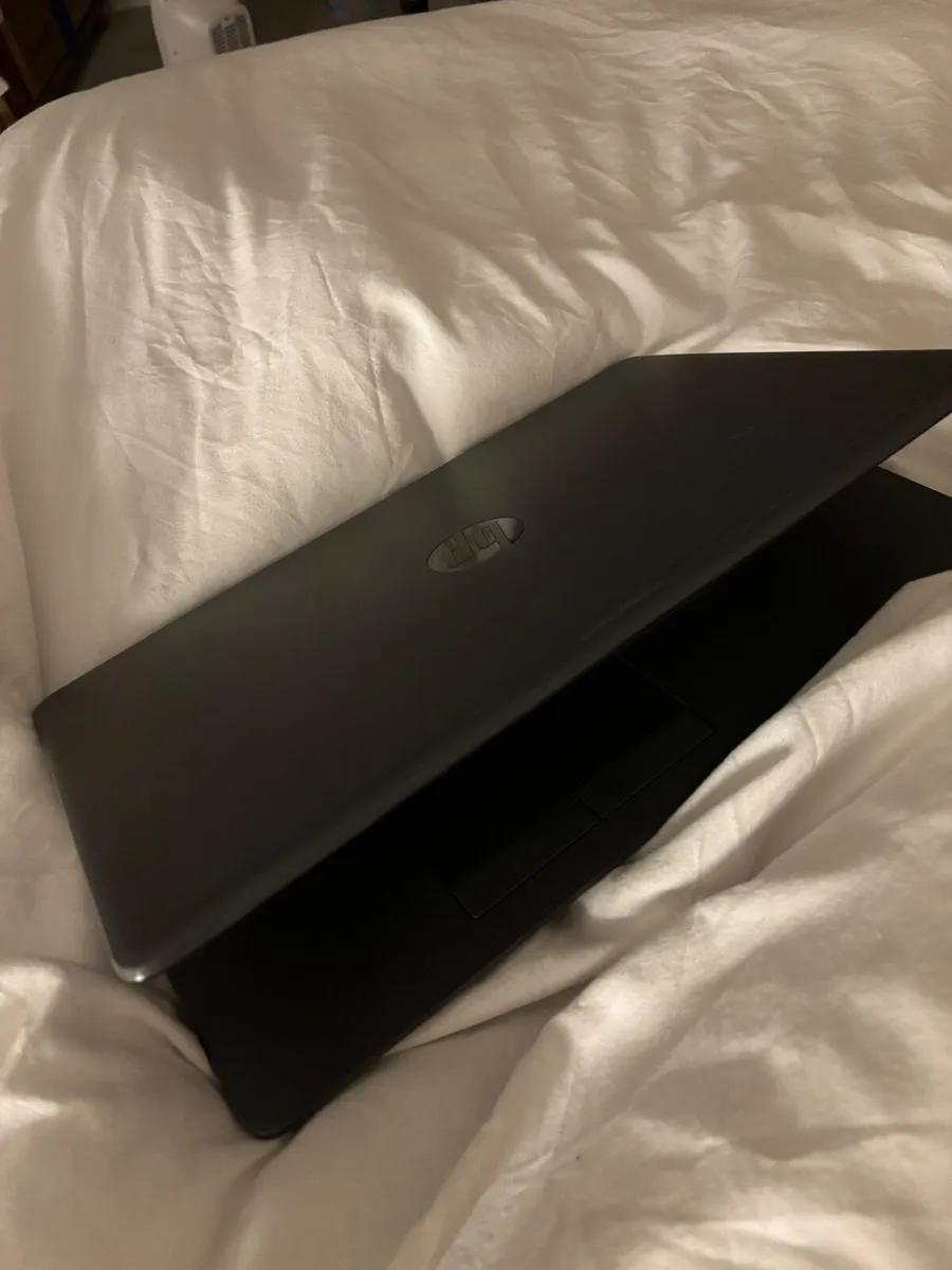 HP 255 G7 Laptop - Image 4