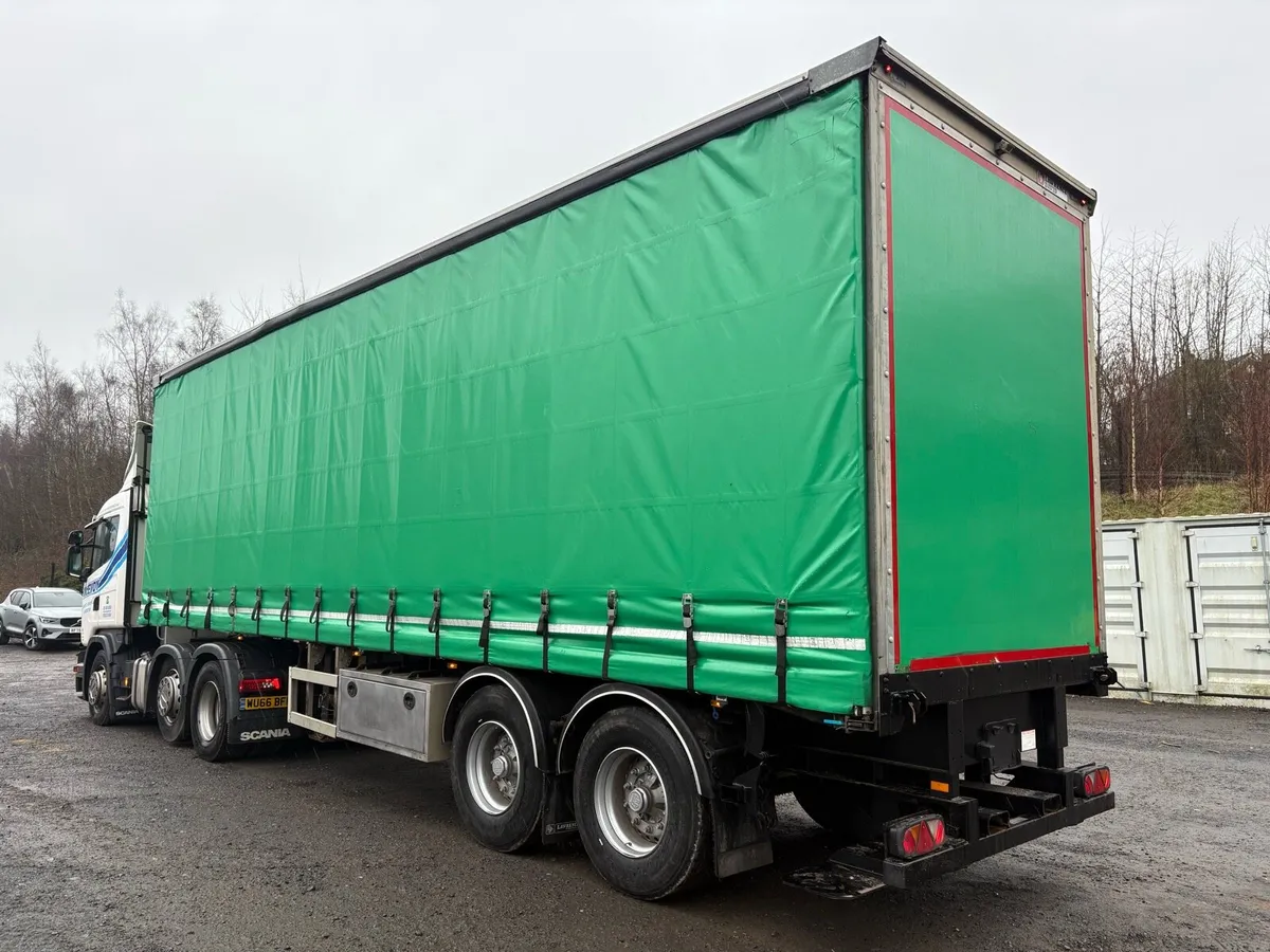 2015 SDC 34ft Tandem Moffett Curtainside Trailer - Image 2