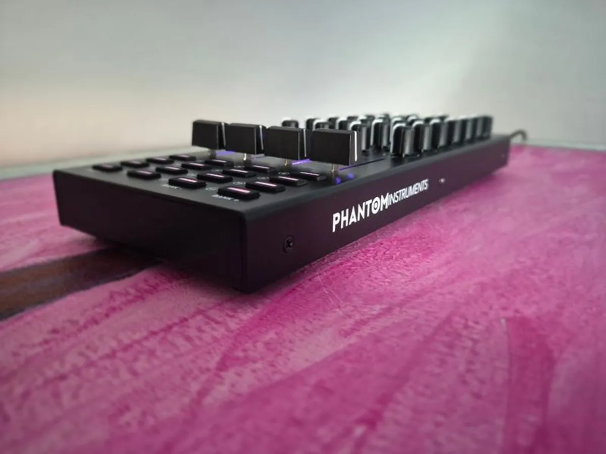 MIDI Controller - Phantom Instruments C45 - Image 4