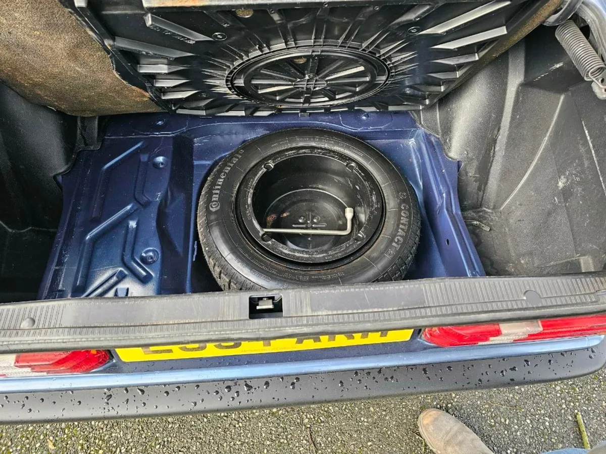 Mercedes Benz 190 diesel - Image 4