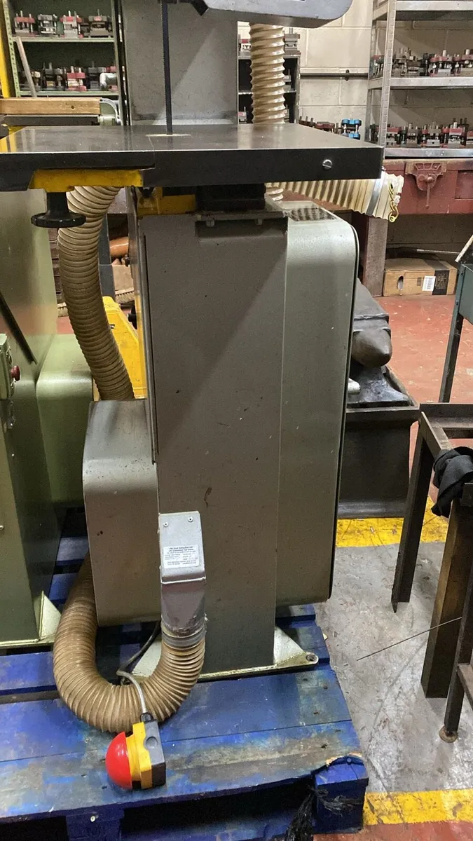 3 phase 2 large startrite bandsaws. - Image 3